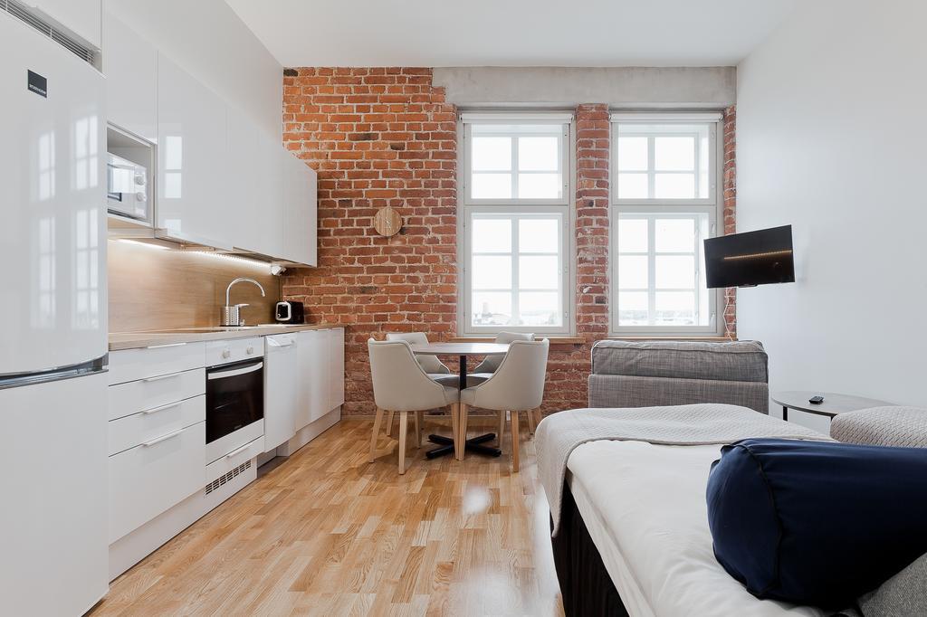 Forenom Serviced Apartments Turku Kakolanmaki Værelse billede